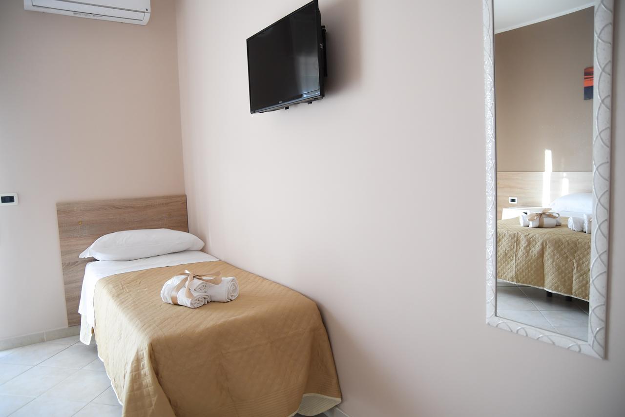 Guest House Lamezia Airport Lamezia Terme Extérieur photo